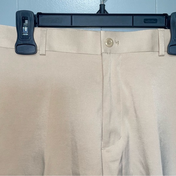 Slazenger NWT Golf Core Wicking Shorts Waist 36 Khaki - Picture 2 of 8